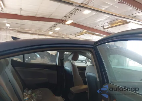 2017 Hyundai Elantra Se from USA, damaged, VIN 5NPD74LF6HH183424